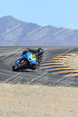 media/Apr-06-2024-CVMA (Sat) [[e845d64083]]/Race 10 Amateur Supersport Middleweight/